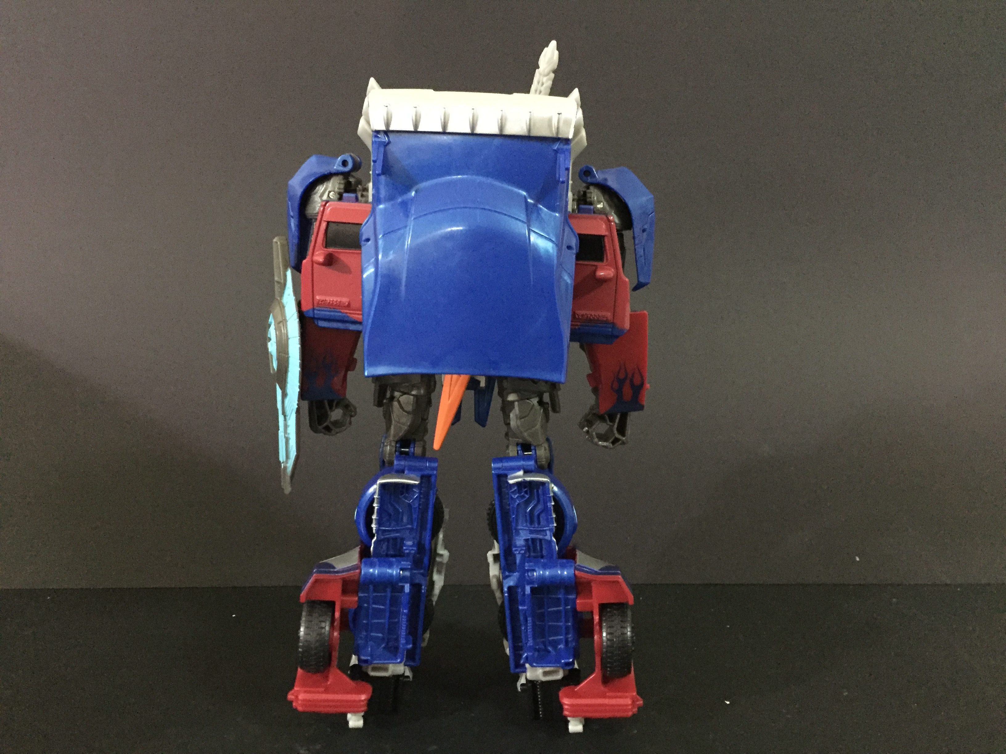 the last knight voyager optimus prime