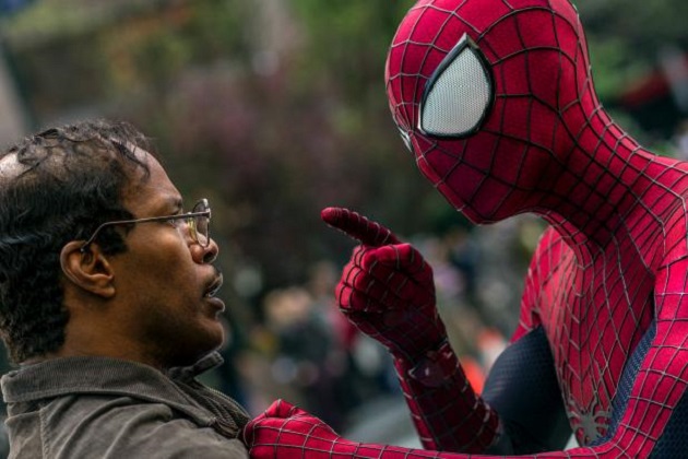 Spider-Man saves Max Dillon. (Yahoo Movies Singapore)