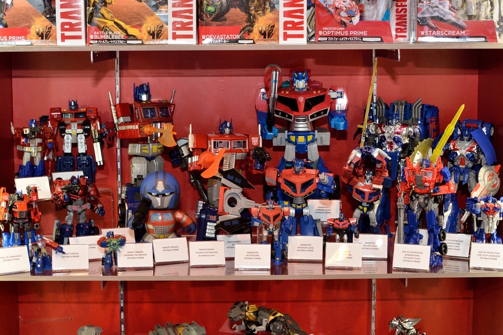 Optimus Primes are looking at you. (Come See Toys)