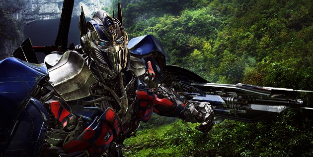Optimus Prime brandishes his sword. (Yahoo Movies Singapore)