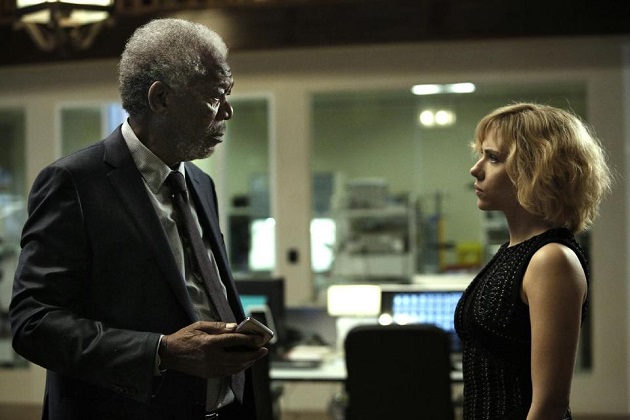 Lucy (Scarlett Johansson) consults Professor Norman (Morgan Freeman).  (Yahoo Movies Singapore)