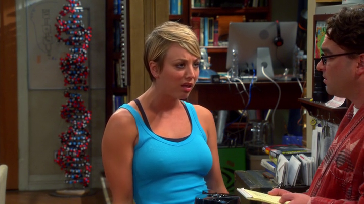 Liking Penny's new hairdo! (The Big Bang Theory S08E01)