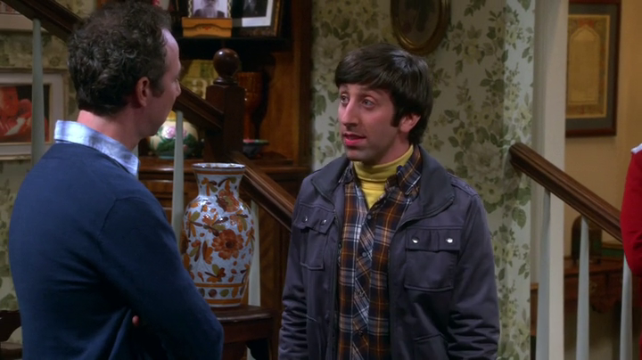 Howard vs Stuart in the battle for Howard's mum. (The Big Bang Theory S08E01)