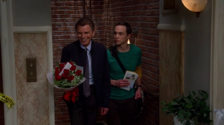 Sheldon and Dr Lorvis. (The Big Bang Theory S08E07)