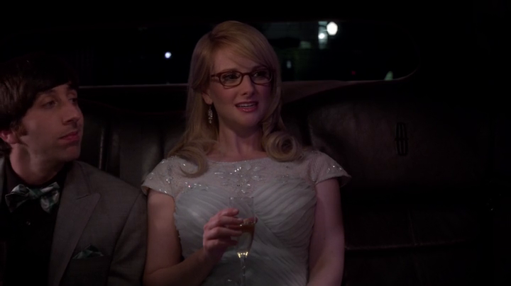 Bernadette as Cinderella.(The Big Bang Theory S08E08)