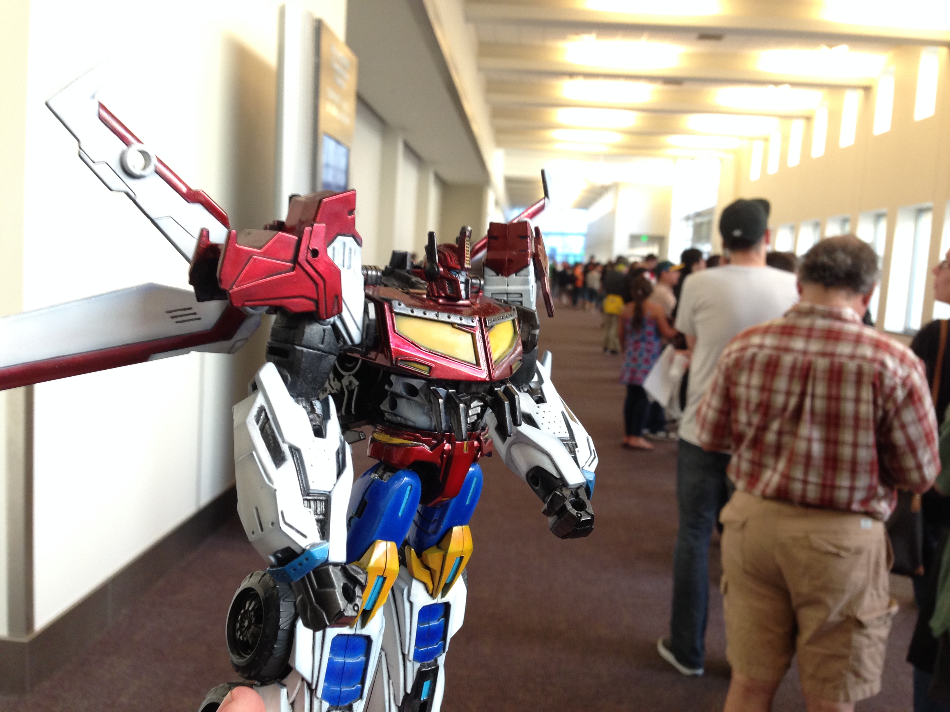 Victory Saber in the queue for the boxset. (Botcon Day 1)