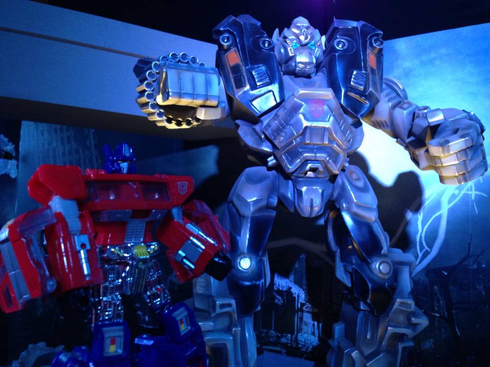 Ironhide statue. (Transformers 30th Anniversary Exhibition)