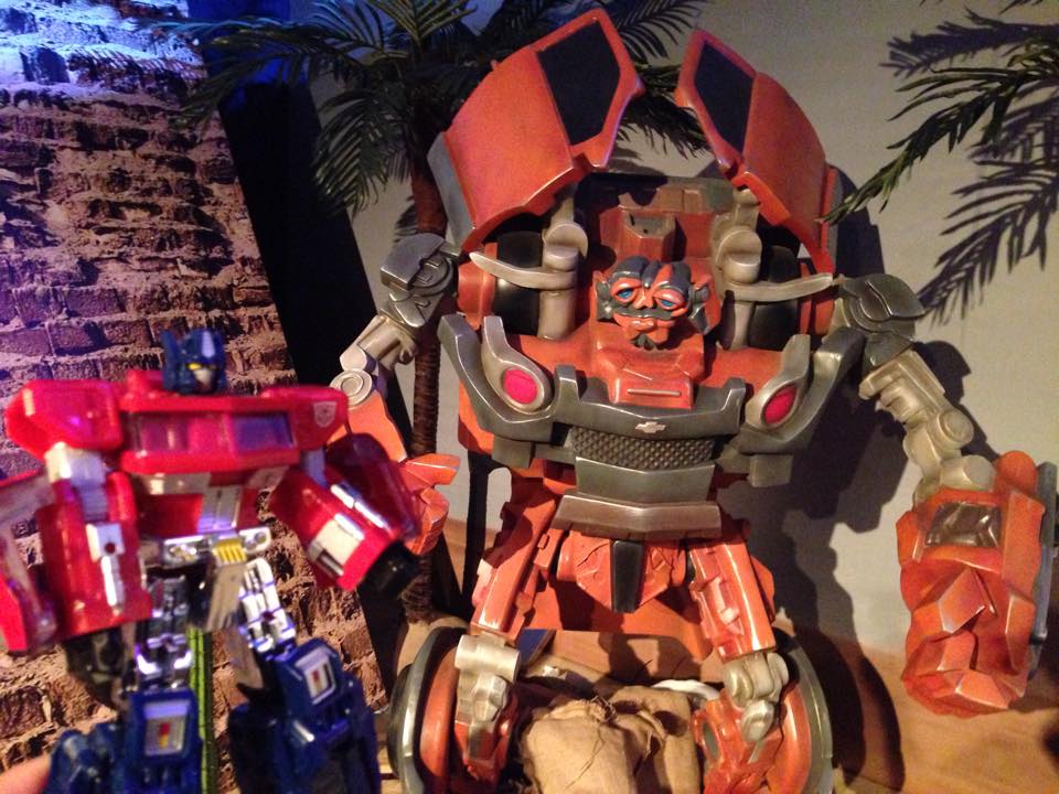 Mudflap statue. (Transformers 30th Anniversary Exhibition)