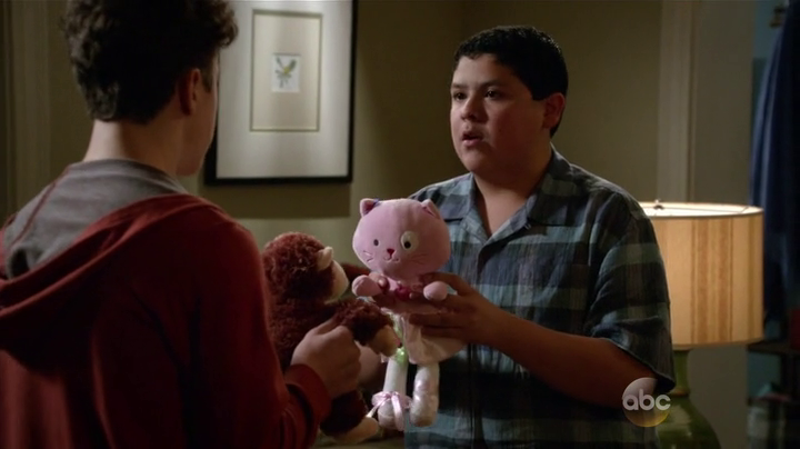 Luke and Manny play puppet relationships. ("Haley's 21st Birthday" - Modern Family S06E10)