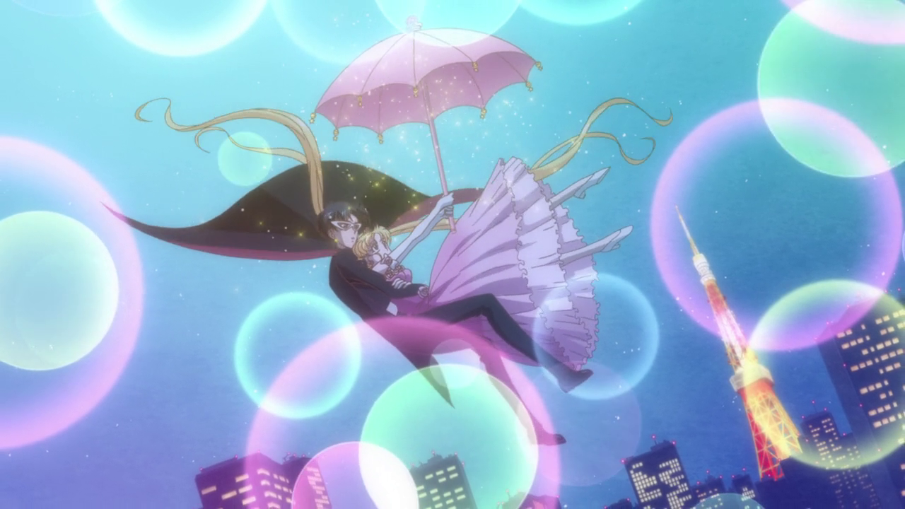 Sailor Moon saves Tuxedo Mask - or is it the other way around? ("Masquerade Dance Party" - Sailor Moon Crystal S01E04)