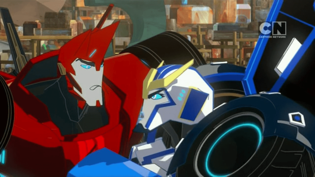 Sideswipe and Strongarm in another tiff. (“Collect 'Em All” - Transformers: Robots in Disguise S01E0)