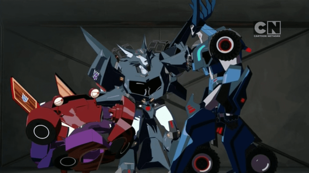 Steeljaw defuses a hostile situation. ("Sideways" - Transformers: Robots in Disguise S01E14)