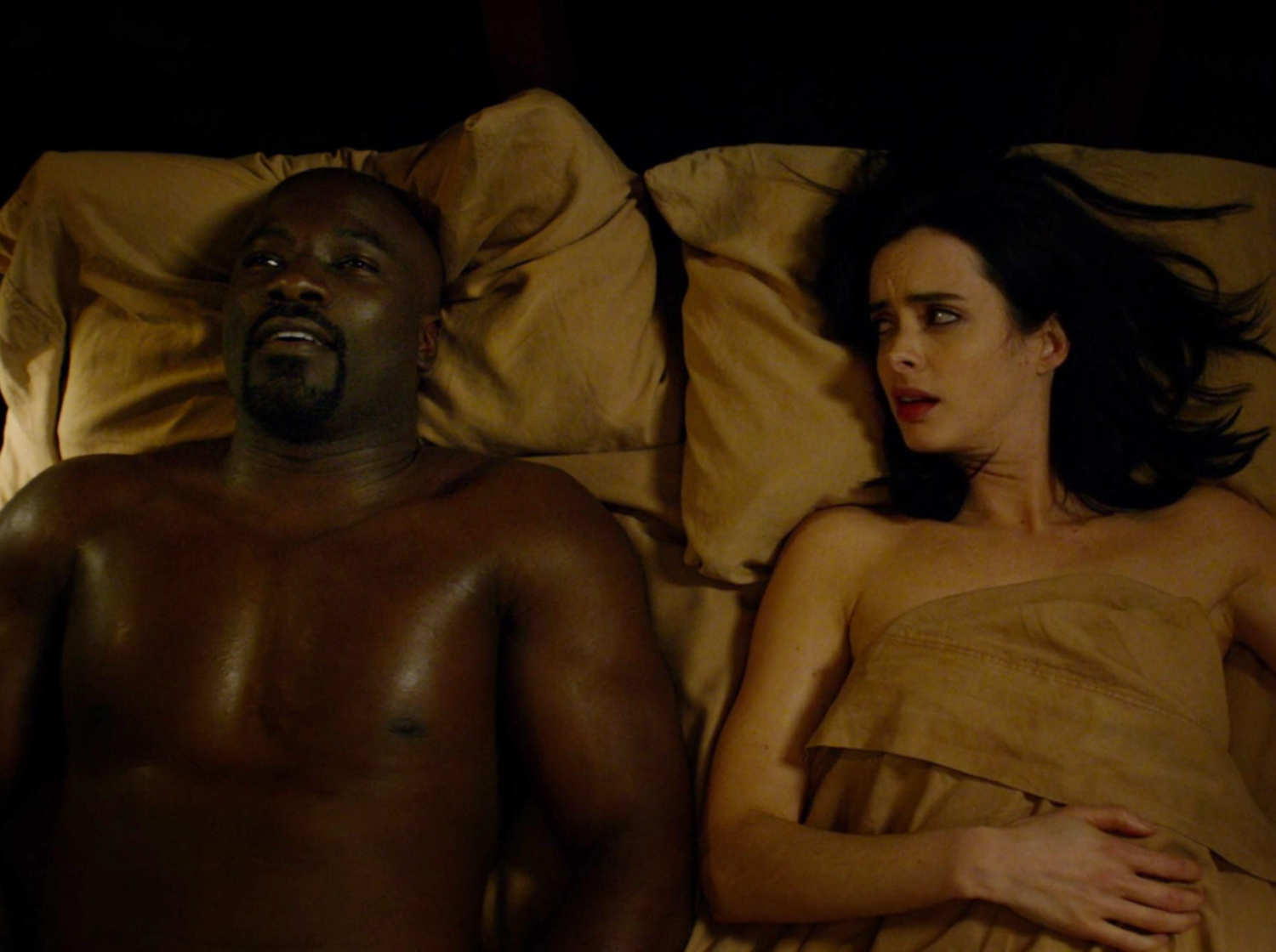 Jessica Jones and Luke Cage (Mike Colter) after some fun in "Jessica Jones." (Vulture)
