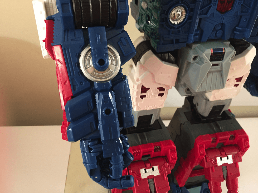 Robot mode (Fortress Maximus with stickers)