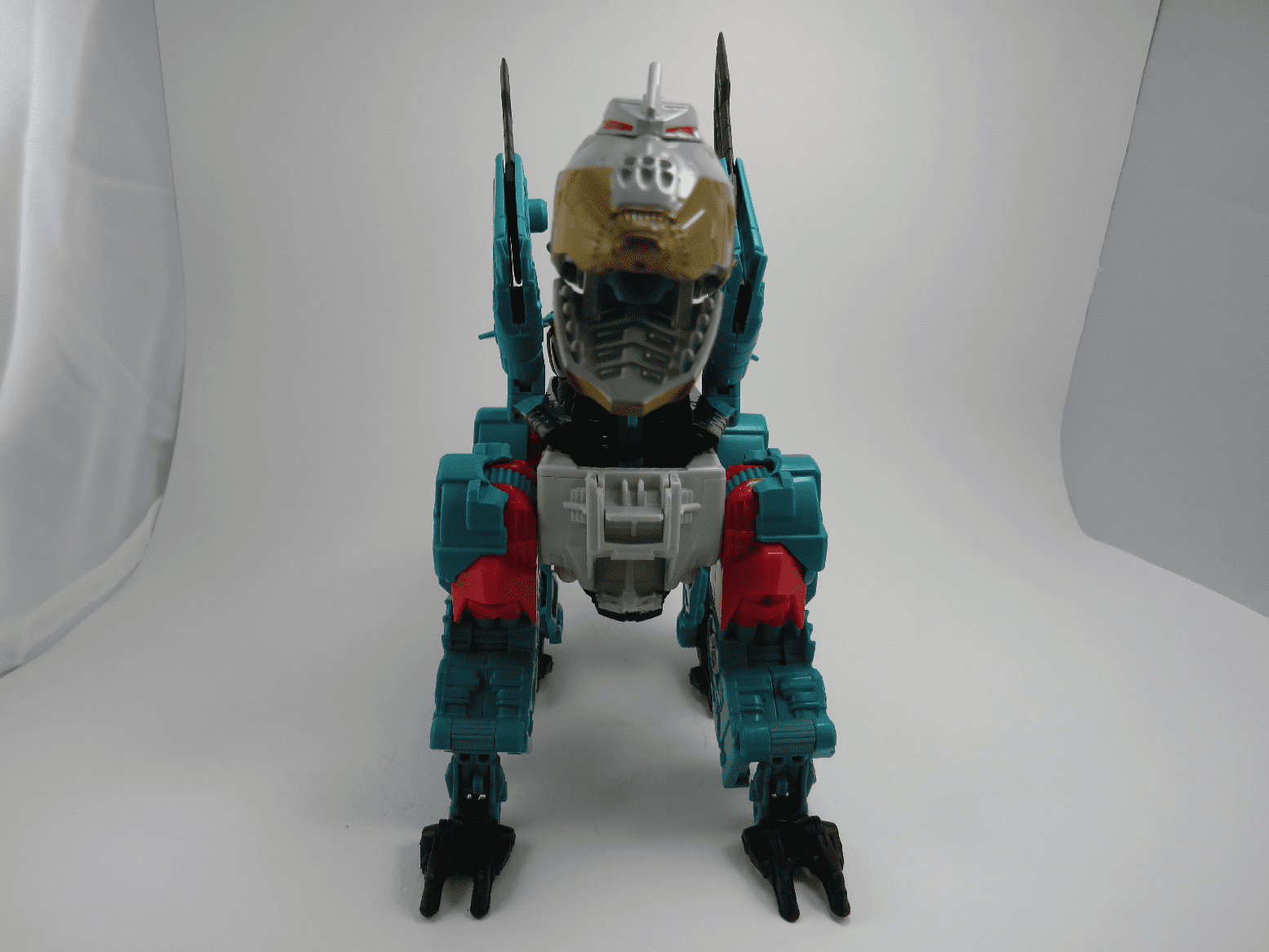 Robot mode. (Dezarus from the Liokaiser giftset)