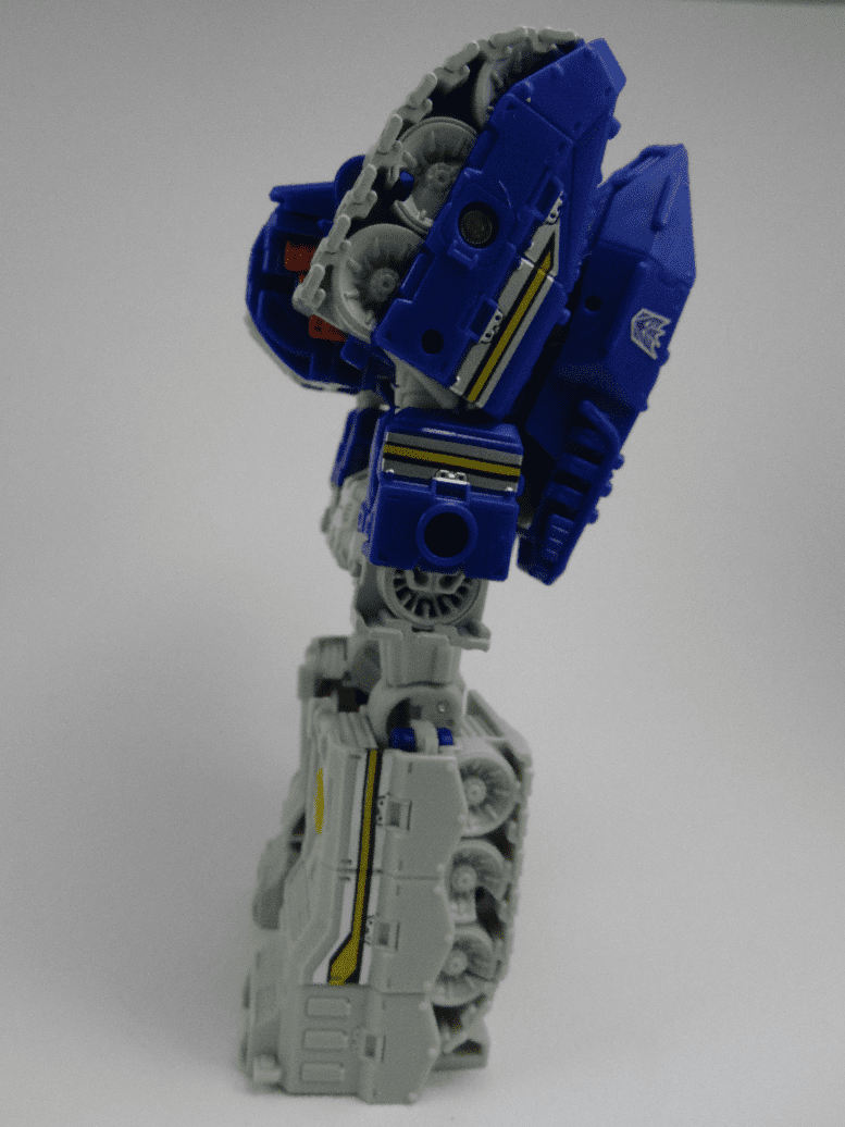 Robot mode. (Drillhorn from the Liokaiser giftset)