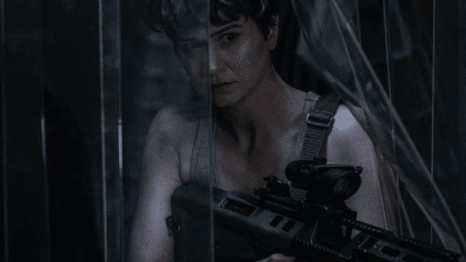 Daniels (Katherine Waterston) in "Alien: Covenant". (Twentieth Century Fox)