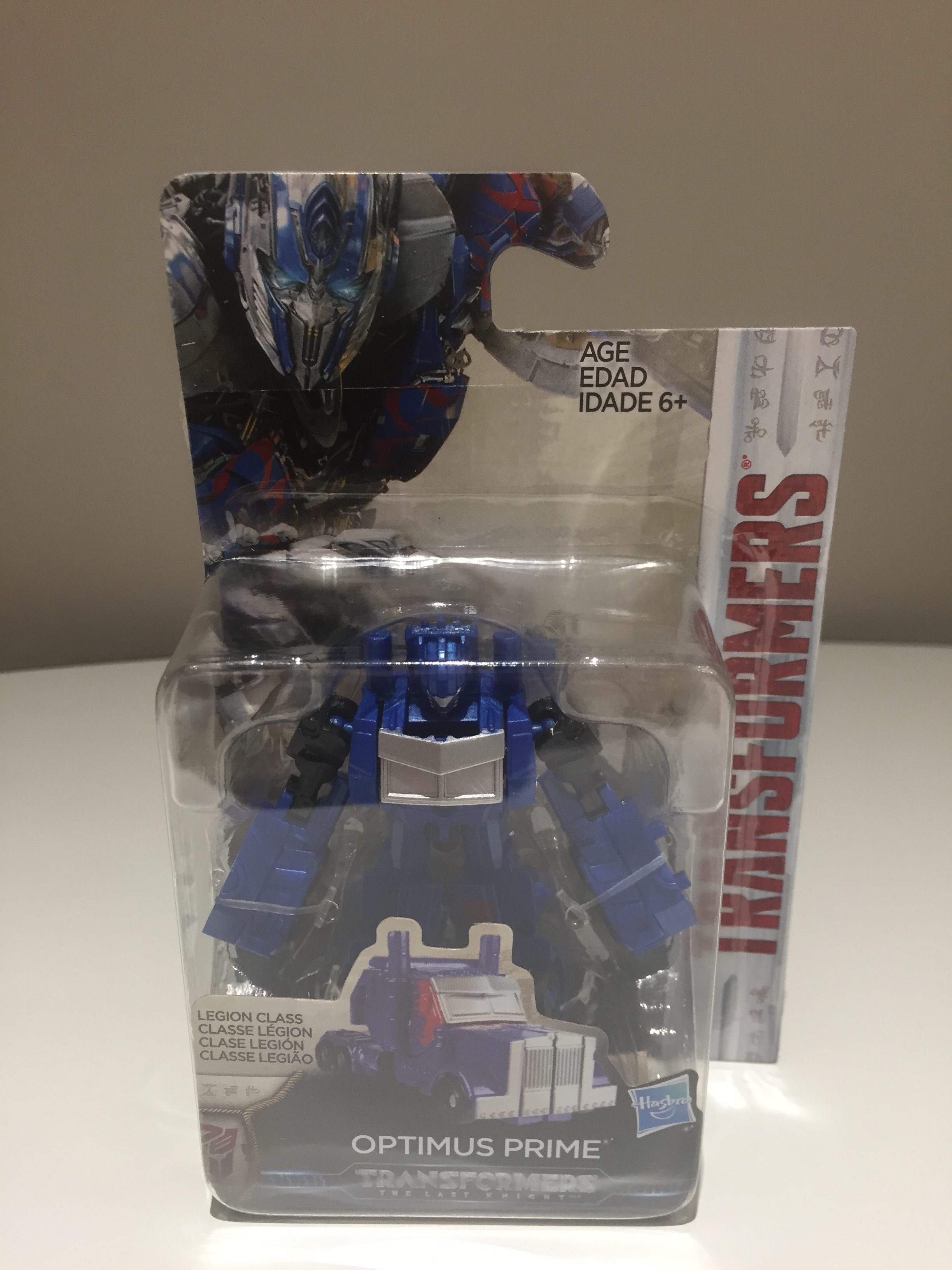 Optimus Prime, packaging. (Transformers: The Last Knight)