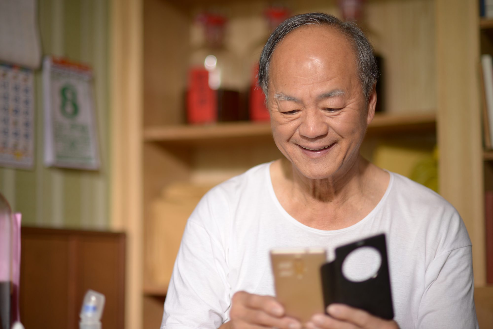 [Movies] Veteran actor Ti Lung plays character with dementia and shares