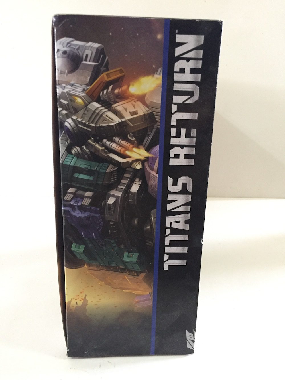 Packaging. (Trypticon from Transformers: Titans Return)