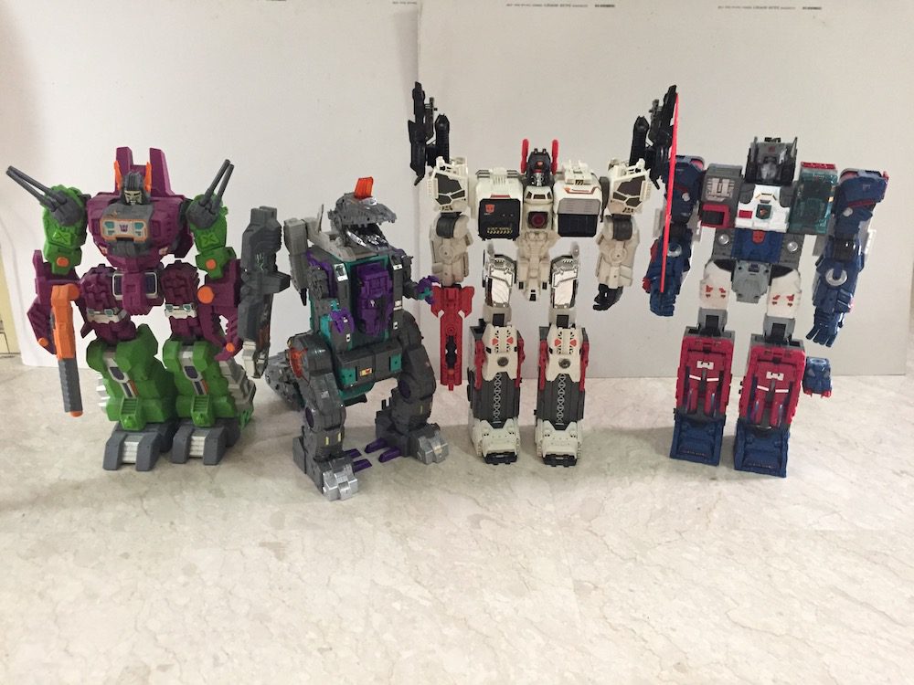 Titans together (Transformers: Titans Return’s Trypticon)