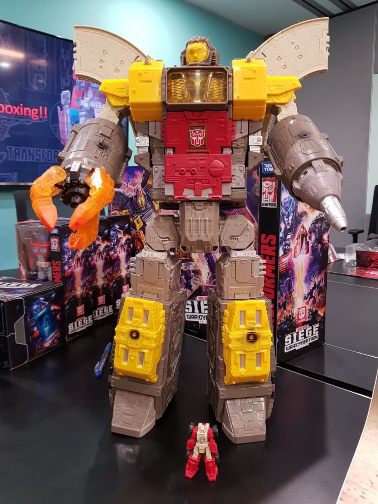 Transformers Fans' Preview (Planet Iacon)