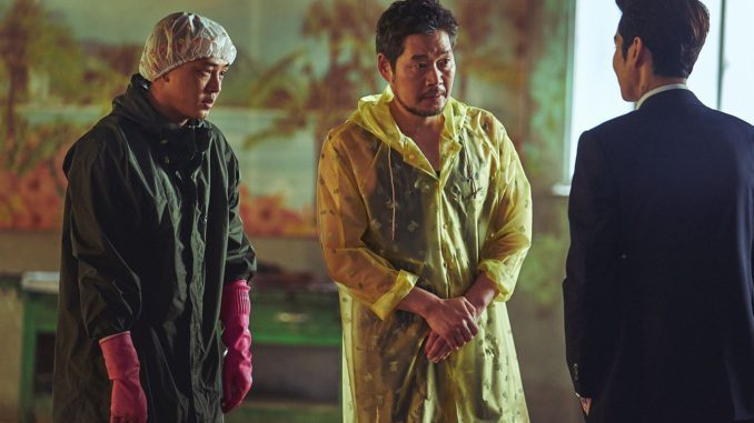 Tae-in (Yoo Ah-in) and Chang-bok (Yoo Jae-myung) get new orders in Voice of Silence. (PHOTO: Golden Village Pictures)