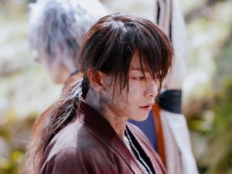 Yukishiro Enishi (Mackenyu Arata) vs Himura Kenshin (Takeru Satoh) in Rurouni Kenshin: The Final. (Warner Bros Pictures & Netflix)
